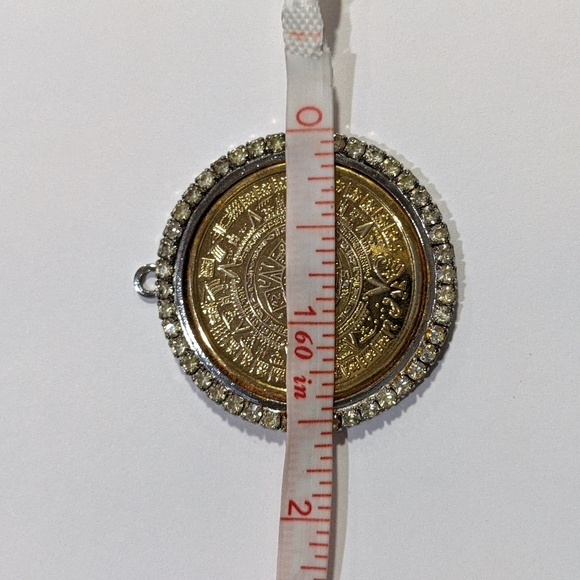 Vintage Mayan Calendar Pendant - Picture 4 of 4